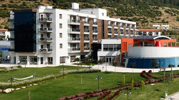 Ege Bölgesindeki Kaplıca Otellerinde Konforlu Hizmet